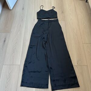 House of Harlow 1960 Elegant Black Wide Leg Pant and Top Set